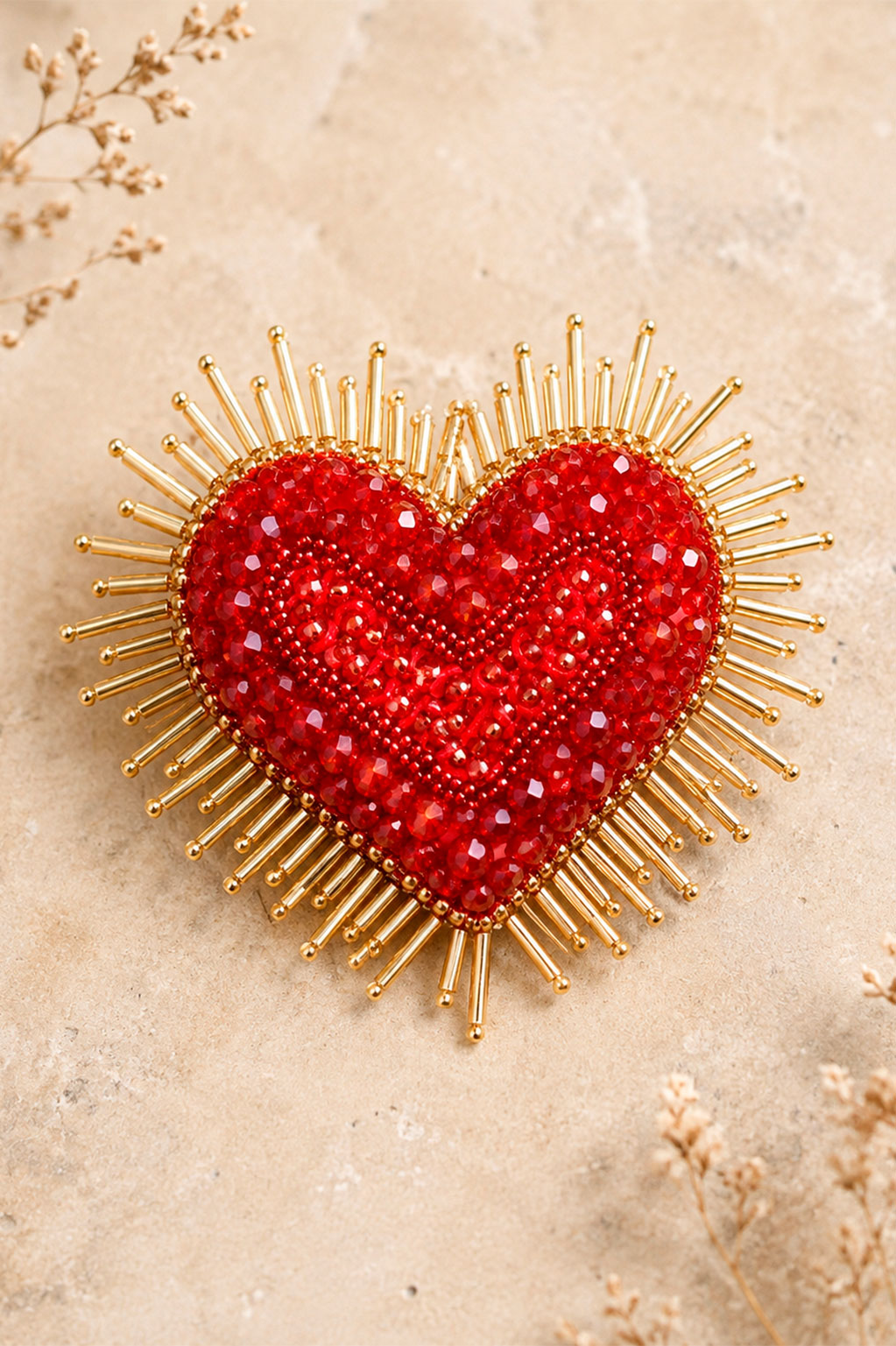 Broche Corazón Rojo Hecho a Mano