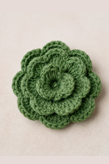 Broche Flor de Crochet Hecho a Mano